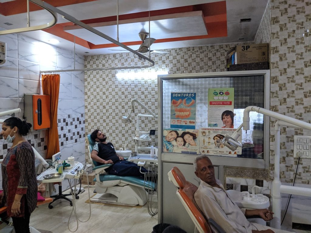 Raj Dental Clinic Latest Machines